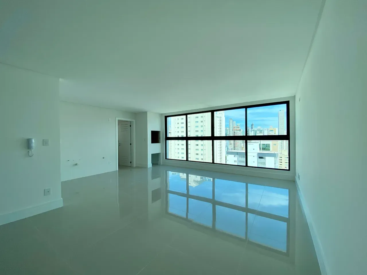 Apartamento no Edifício Agatha Christie em Balneário Camboriú — foto 4