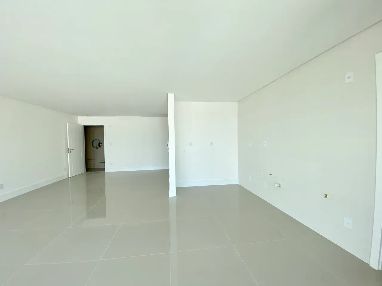 Apartamento no Edifício Agatha Christie em Balneário Camboriú — foto 12