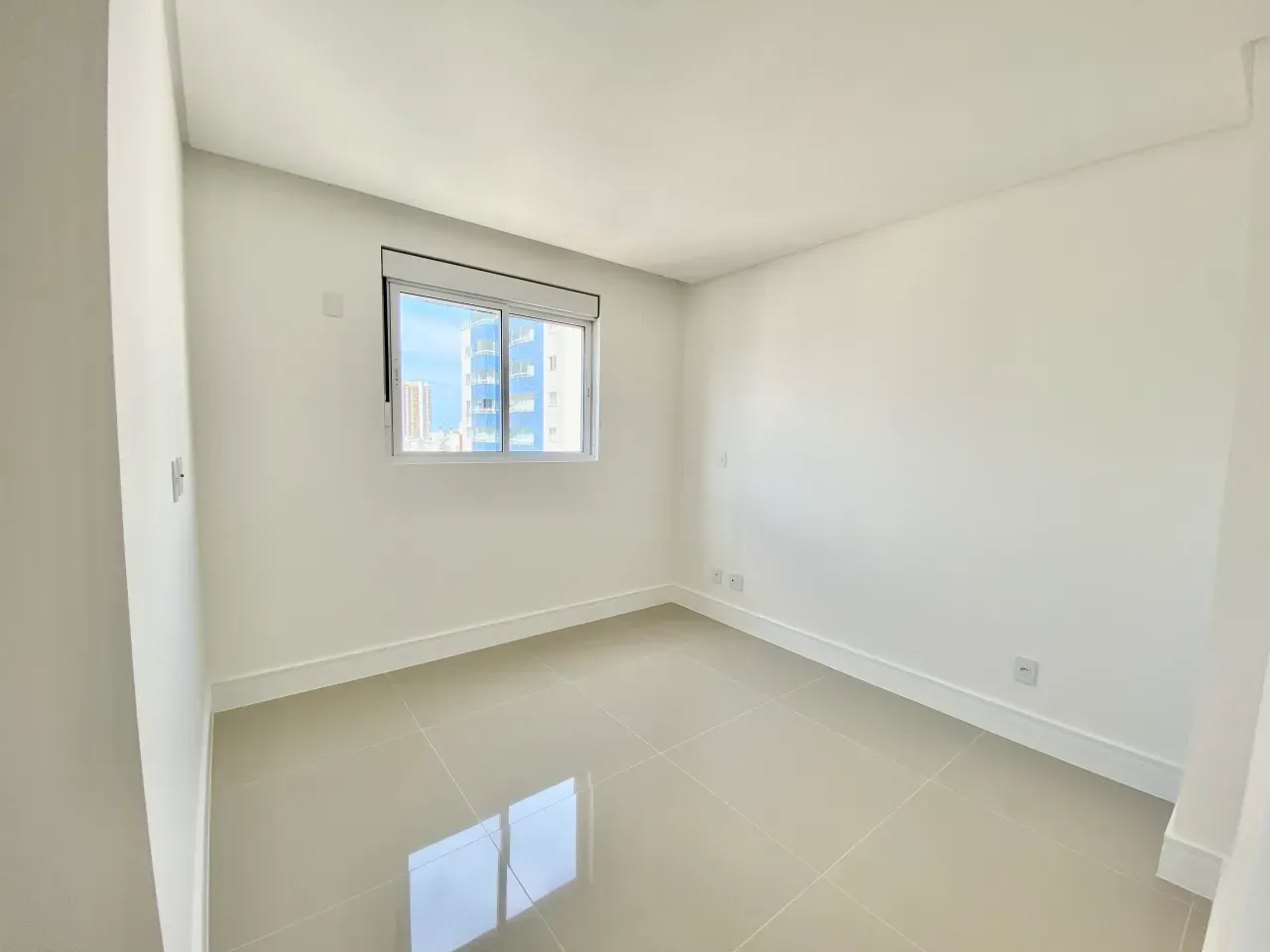 Apartamento no Edifício Agatha Christie em Balneário Camboriú — foto 25