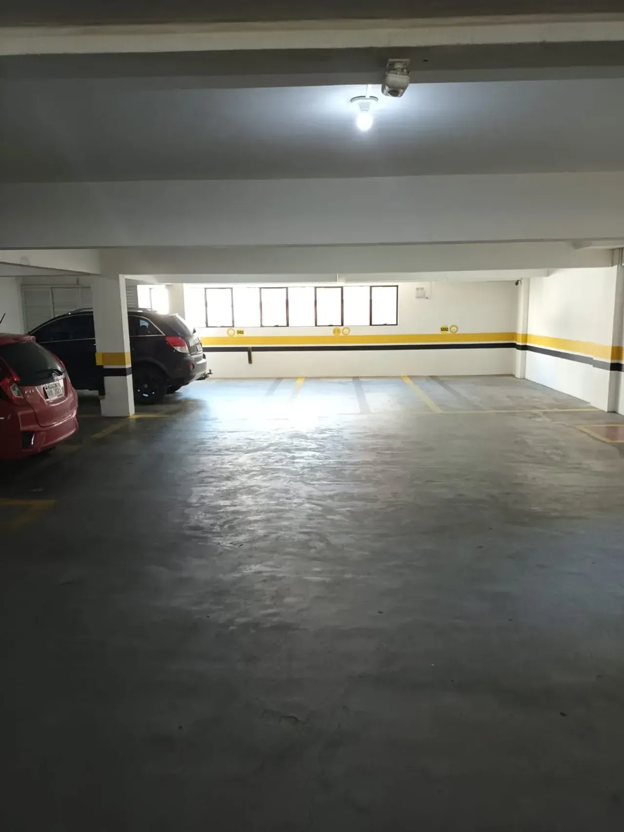 Apartamento no Edifício Ana Capri com 3 dormitórios em Balneário Camboriú — foto 25