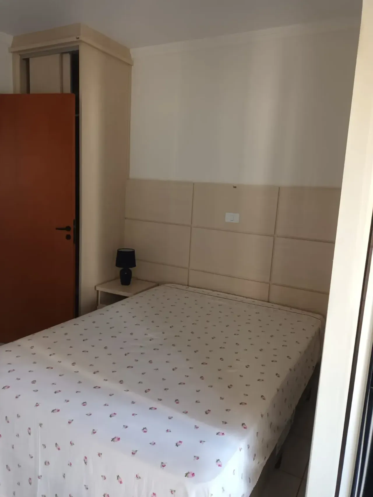 Apartamento no Edifício Ana Capri com 3 dormitórios em Balneário Camboriú — foto 31