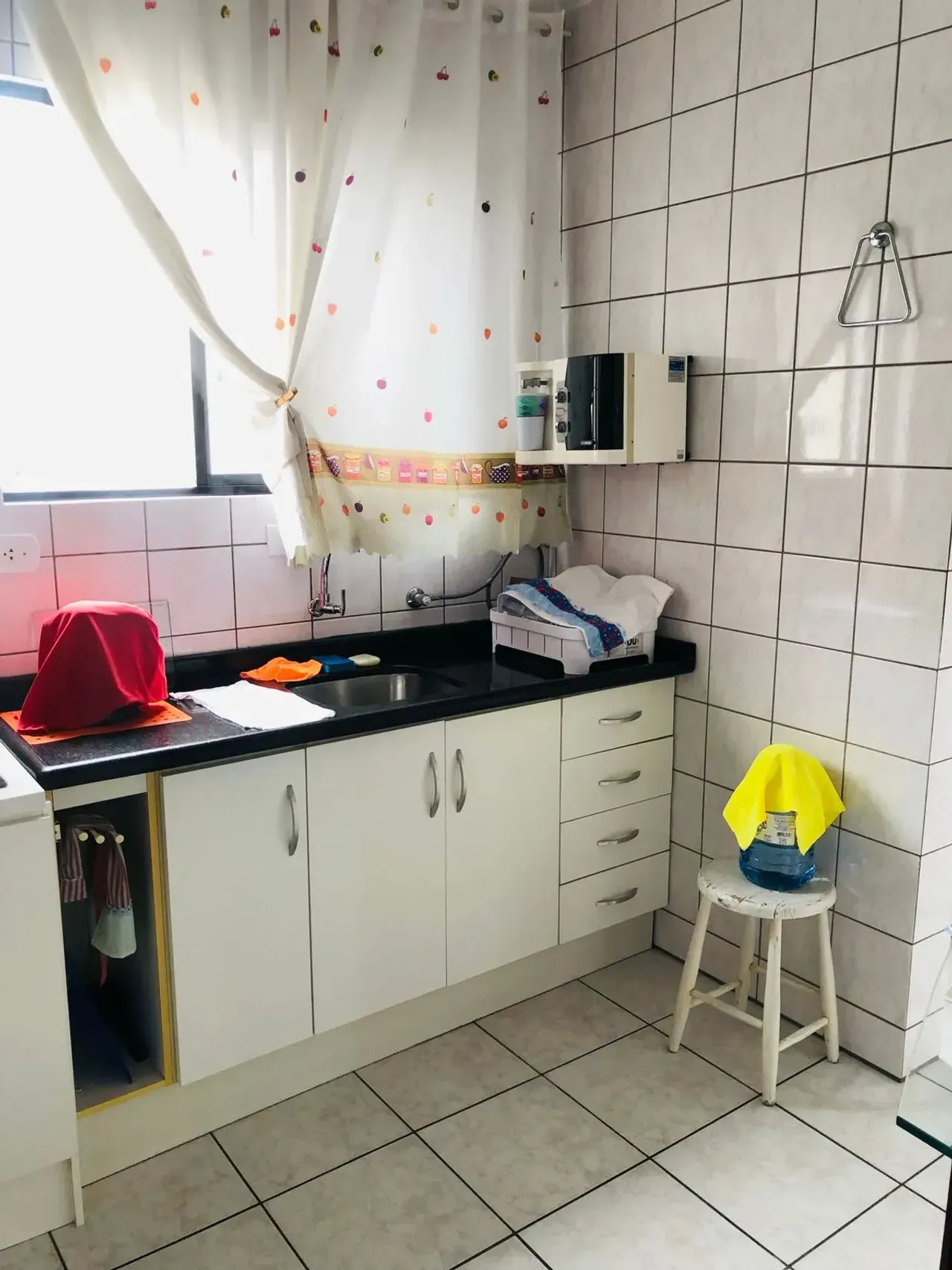 Apartamento no Edifício Ana Capri com 3 dormitórios em Balneário Camboriú — foto 12