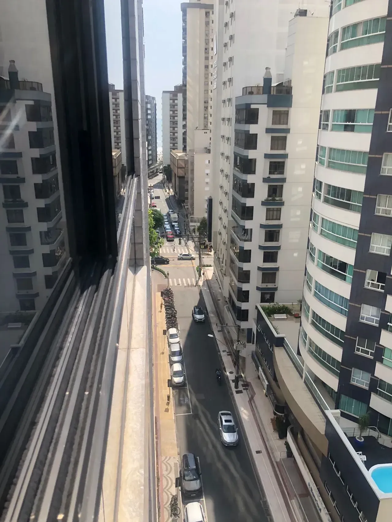 Apartamento no Edifício Ana Capri com 3 dormitórios em Balneário Camboriú — foto 4