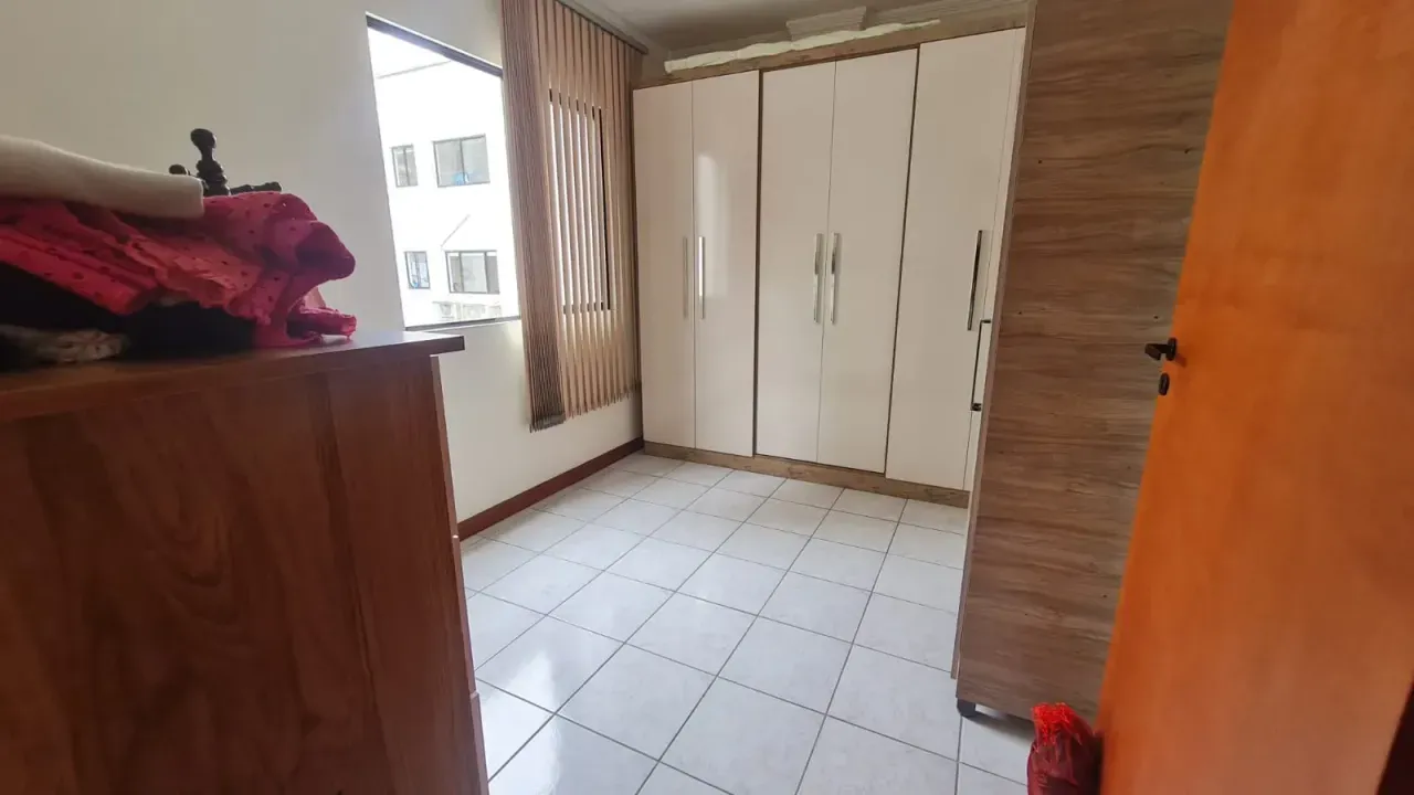 Apartamento no Edifício Ana Capri com 3 dormitórios em Balneário Camboriú — foto 21