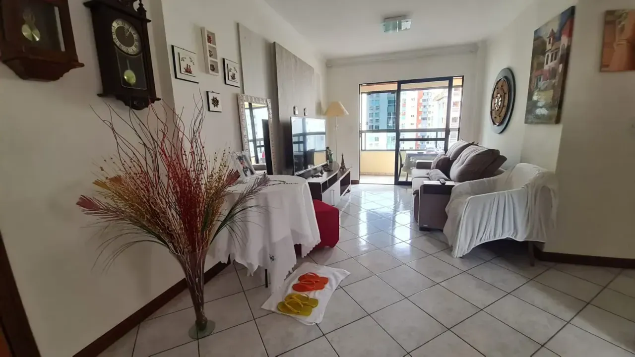 Apartamento no Edifício Ana Capri com 3 dormitórios em Balneário Camboriú — foto 17