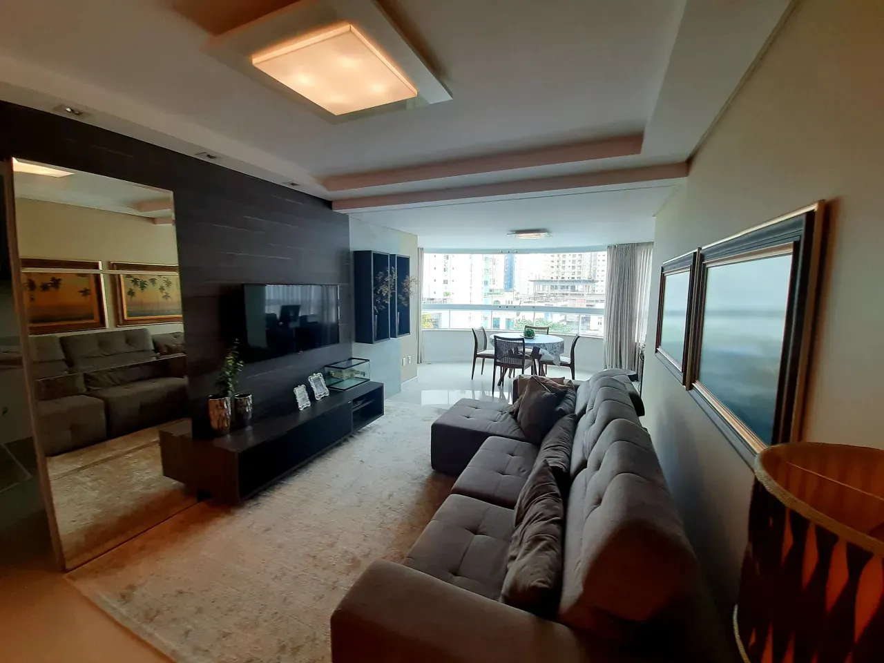 Apartamento no Edificio Residencial Torre de Lyon com 3 suítes em Balneário Camboriú — foto 3