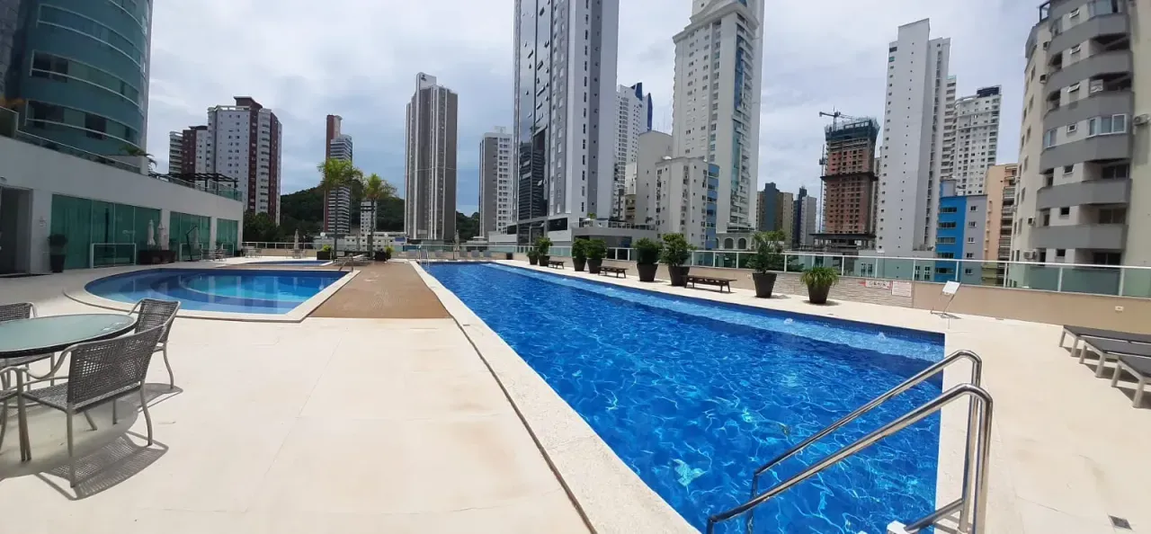 Apartamento no Edificio Residencial Torre de Lyon com 3 suítes em Balneário Camboriú — foto 16