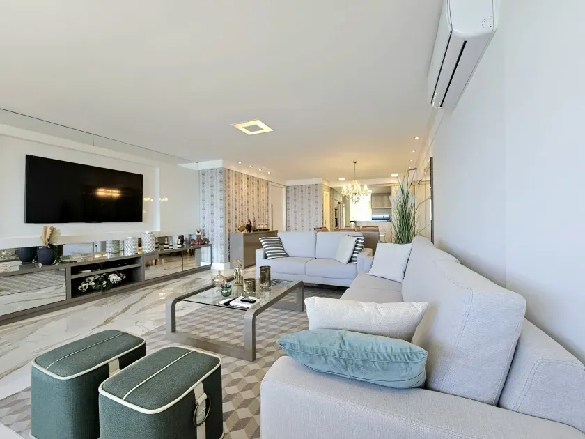 Apartamento no Edifício Saveiro com 3 suítes em Balneário Camboriú — foto 6