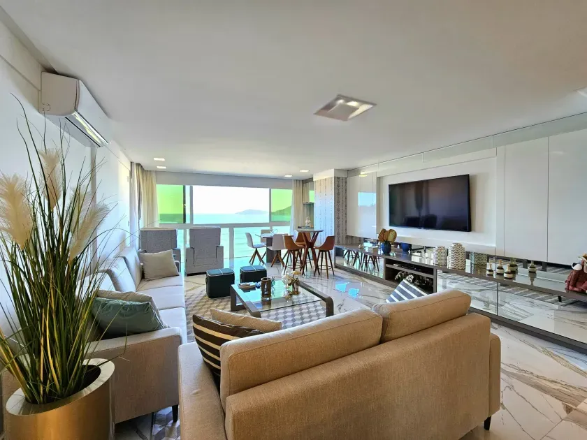 Apartamento no Edifício Saveiro com 3 suítes em Balneário Camboriú — foto 7