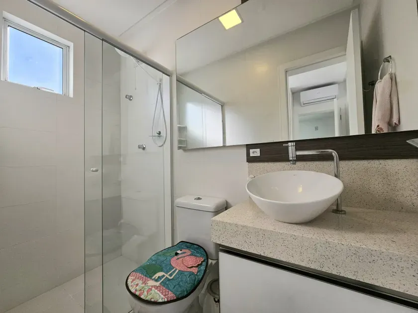 Apartamento no Edifício Saveiro com 3 suítes em Balneário Camboriú — foto 19