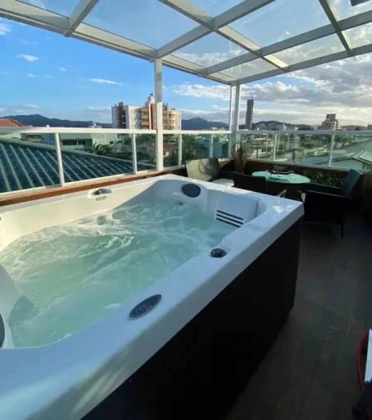 Geminado Triplex com 3 quartos no Centro de Balneário Camboriú — foto 6