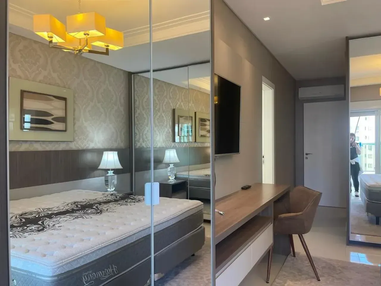 Apartamento no Edifício Four Seasons com 4 suítes no Centro de Balneário Camboriú — foto 9