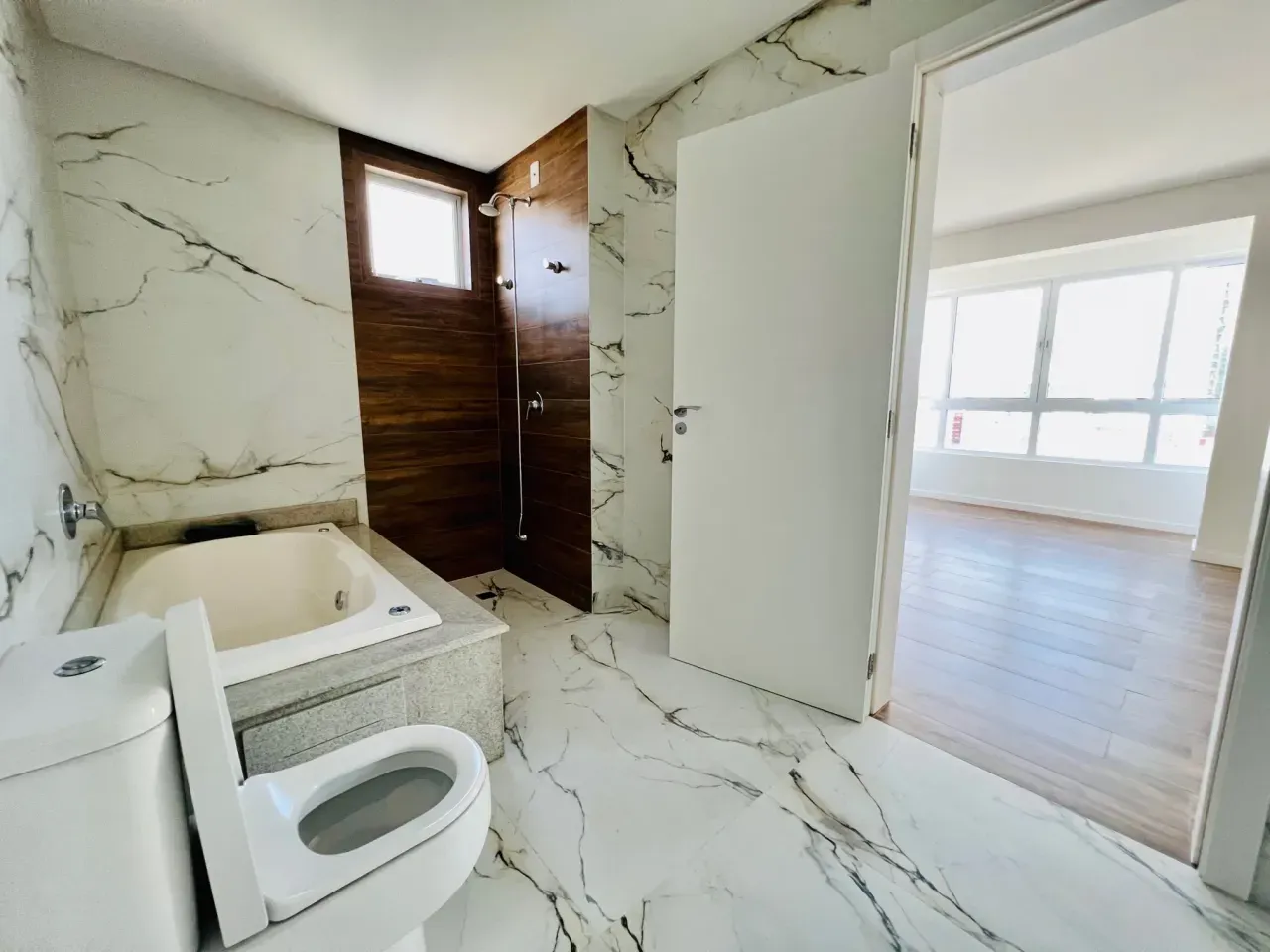 Apartamento no Santilhana Del Mar com 3 suítes em Balneário Camboriú — foto 16