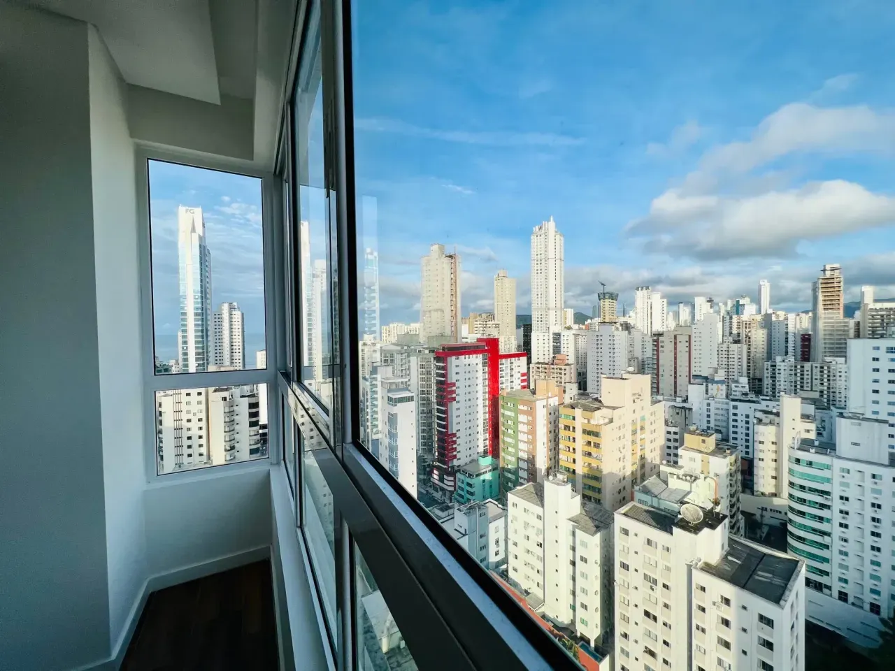 Apartamento no Santilhana Del Mar com 3 suítes em Balneário Camboriú — foto 17