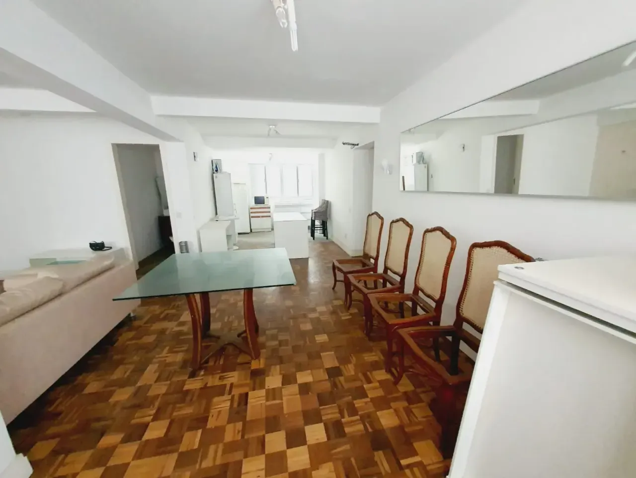 Apartamento no Edifício Antares com 3 quartos em Balneário Camboriú — foto 2