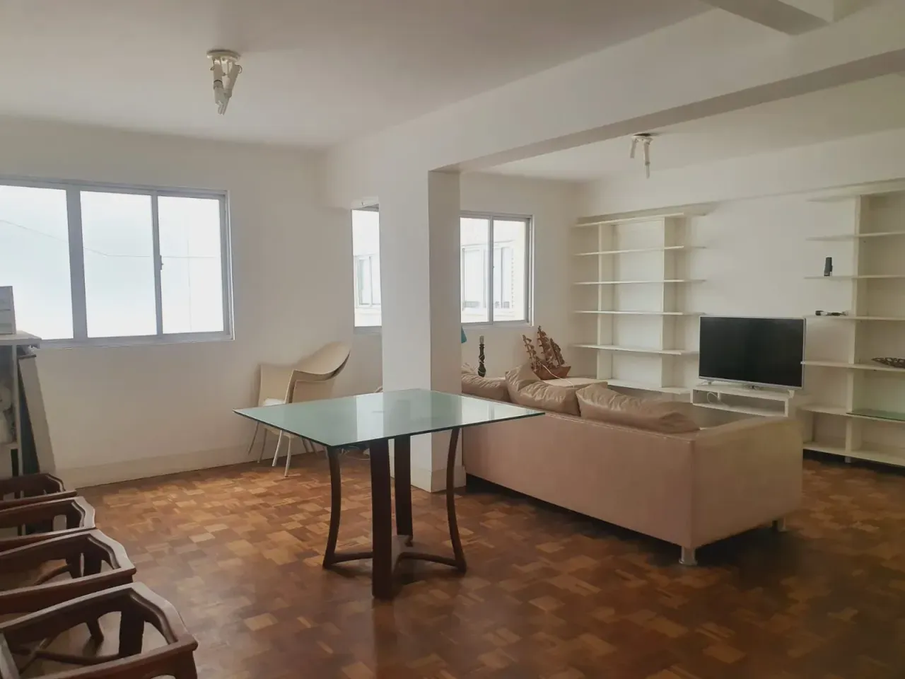Apartamento no Edifício Antares com 3 quartos em Balneário Camboriú — foto 4