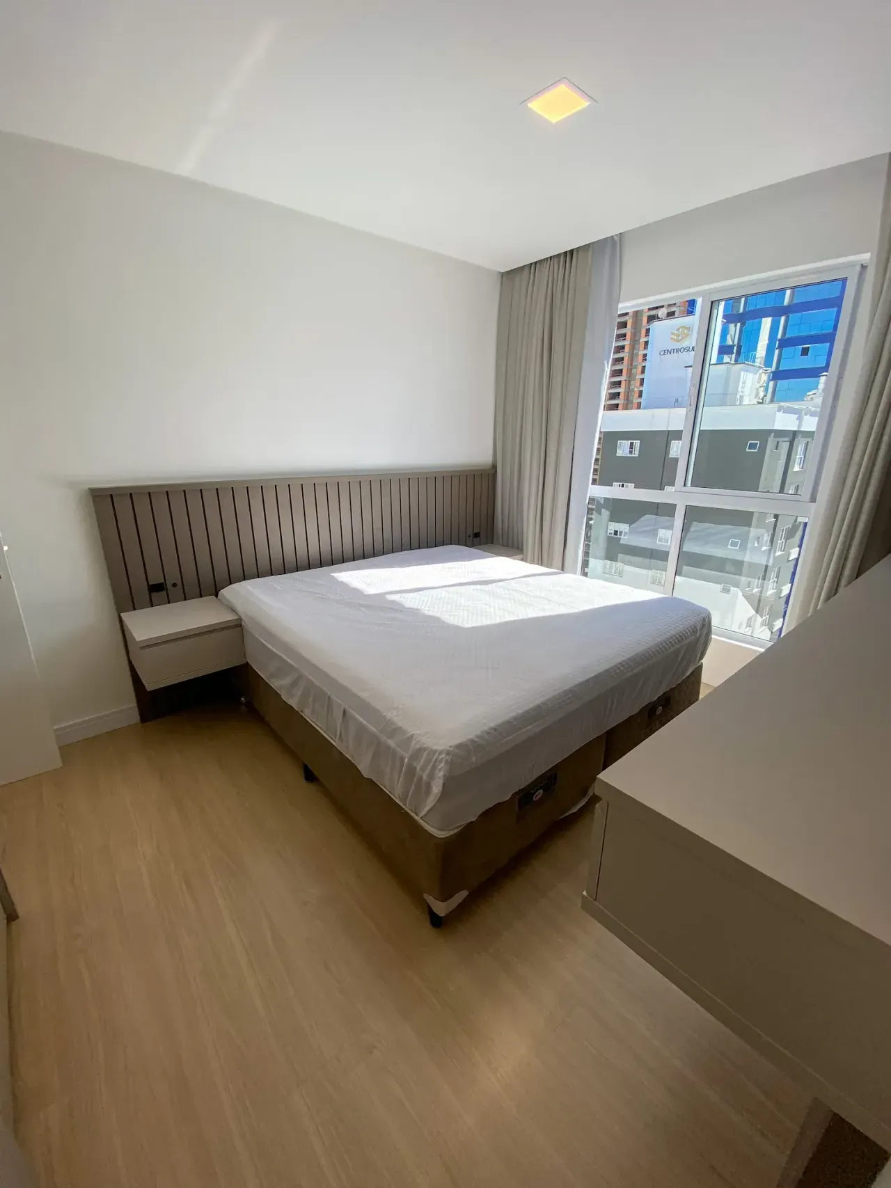 Apartamento no Edifício Montpellir com 3 suítes em Balneário Camboriú — foto 25