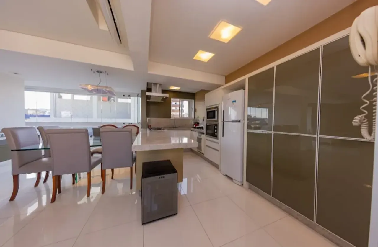 Cobertura Triplex no Edifício Villagio de Veneza com 3 suítes em Balneário Camboriú — foto 9