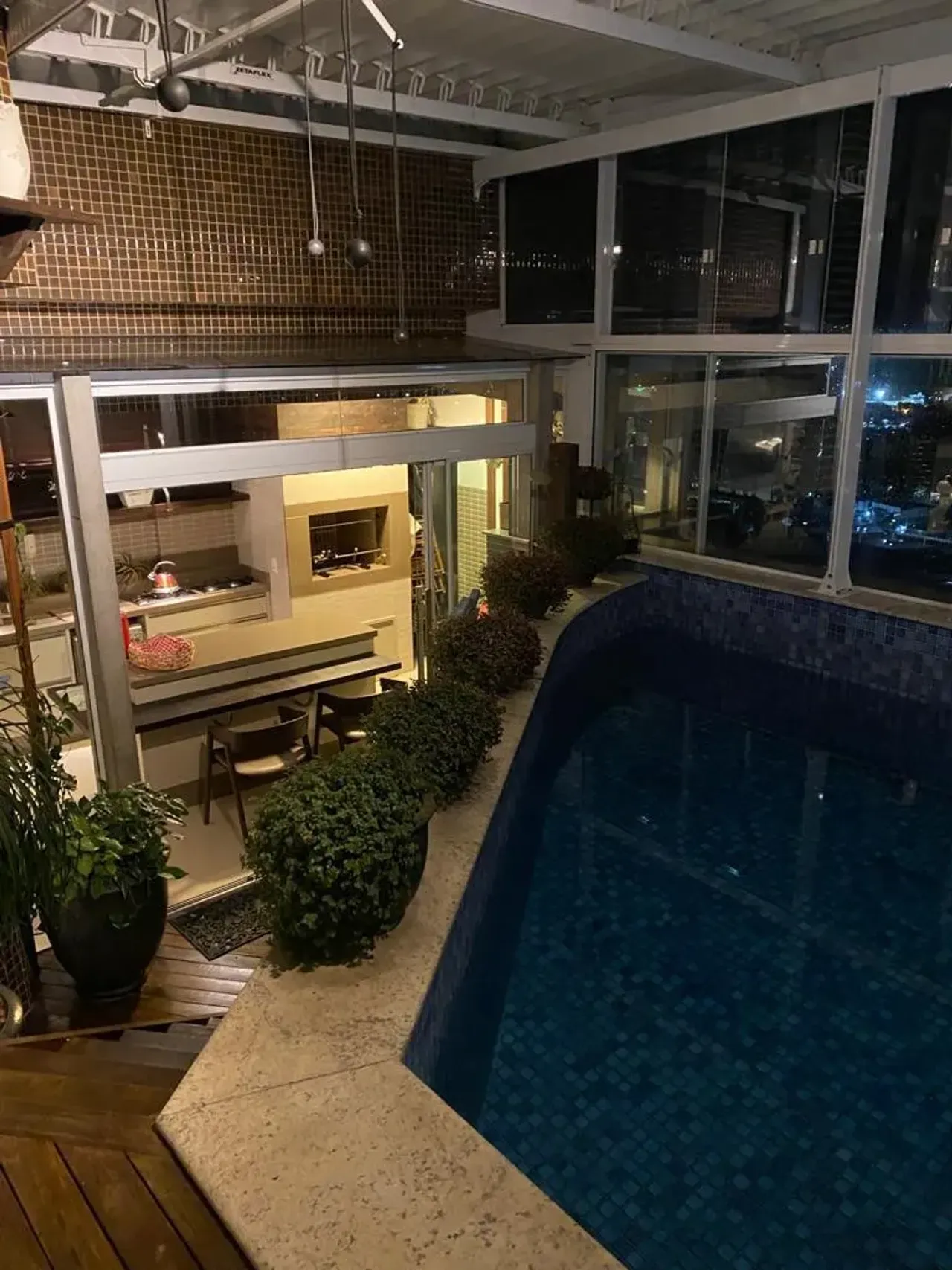 Cobertura Duplex no Edíficio Holambra Residence com 3 suítes em Balneário Camboriú — foto 24