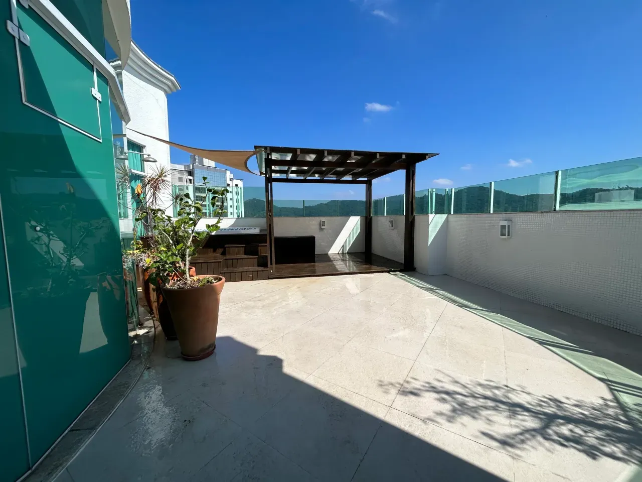 Cobertura Duplex no Edifício Golden Alliance com 4 suítes em Balneário Camboriú — foto 9
