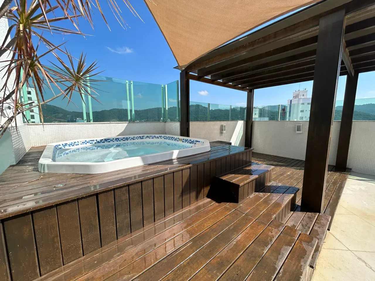 Cobertura Duplex no Edifício Golden Alliance com 4 suítes em Balneário Camboriú — foto 10