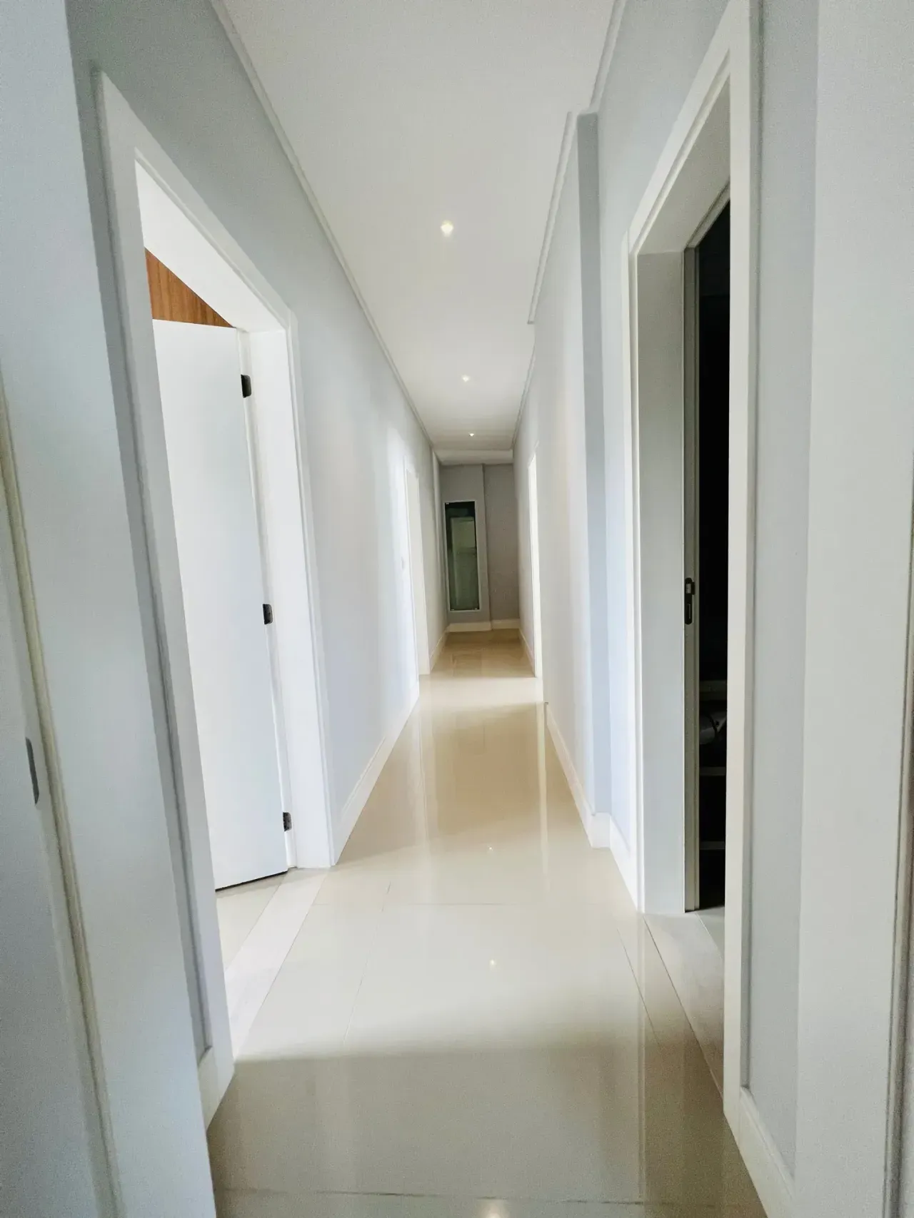 Cobertura no Edifício Silver Tower com 4 dormitórios em Balneário Camboriú — foto 13