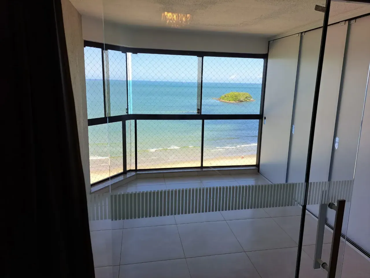 Apartamento Edifício Cosmos Torre Mirage com 4 suítes em Balneário Camboriú — foto 1