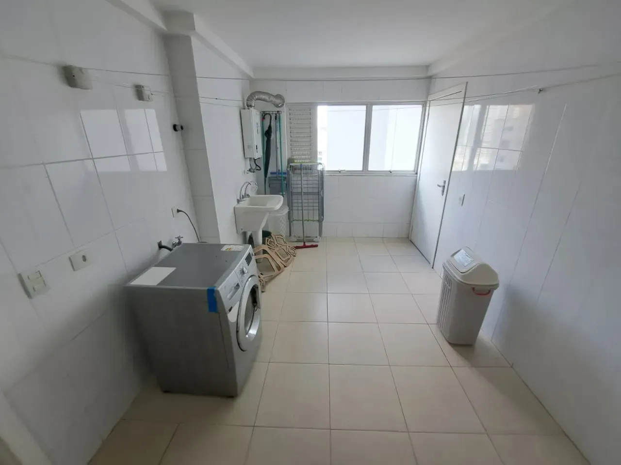 Apartamento Edifício Cosmos Torre Mirage com 4 suítes em Balneário Camboriú — foto 16