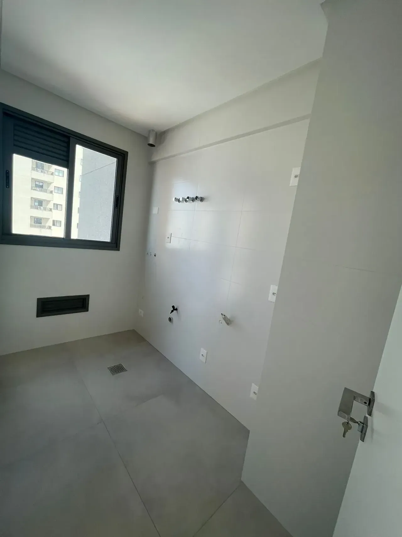 Apartamento no Home Square Residence com 3 suítes em Balneário Camboriú — foto 23