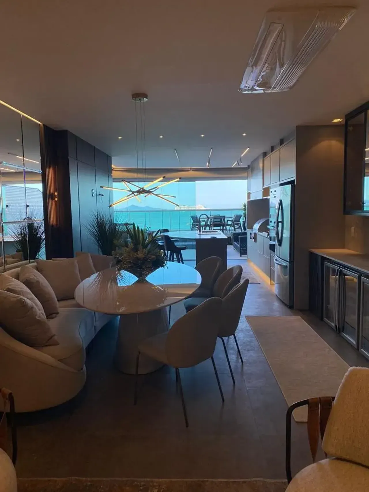 Apartamento no Edifício Diamond Hill com 4 suítes em Balneário Camboriú — foto 2