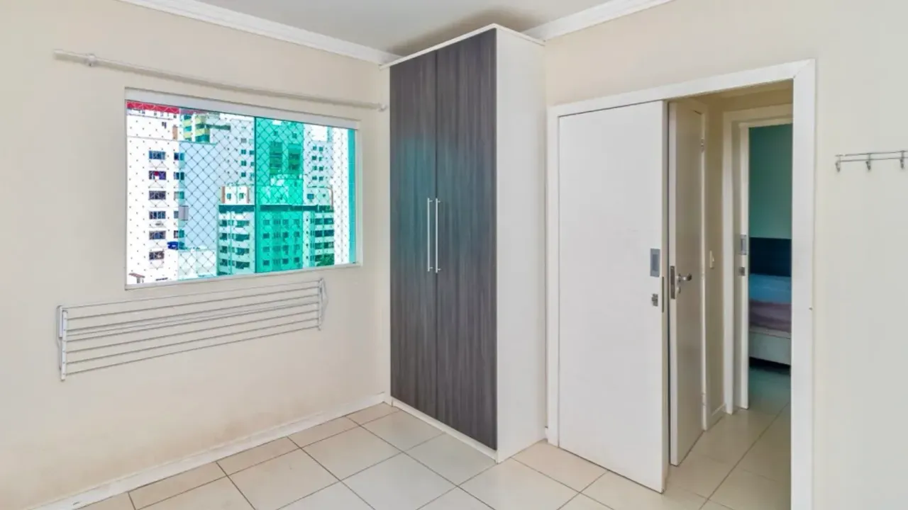 Apartamento no Edifício Don Alexander com 3 dormitórios em Balneário Camboriú — foto 14
