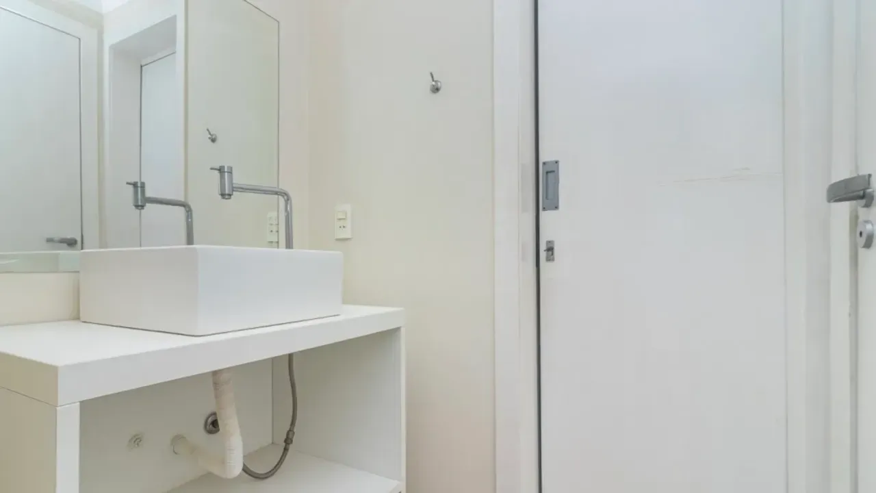 Apartamento no Edifício Don Alexander com 3 dormitórios em Balneário Camboriú — foto 10