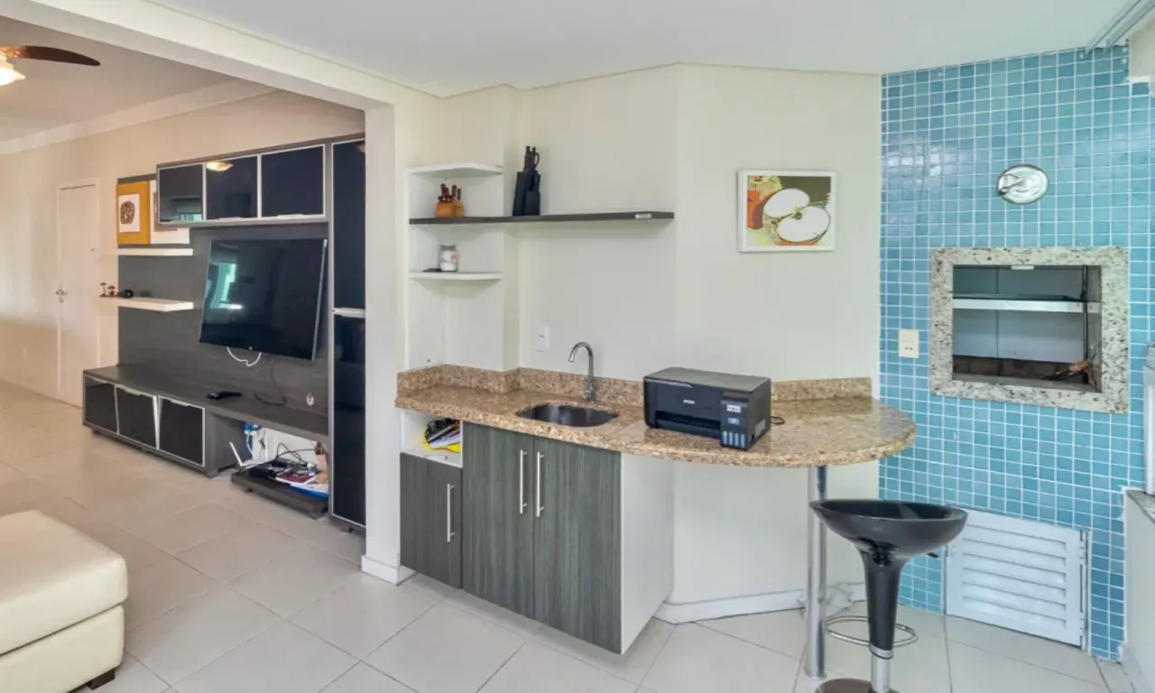 Apartamento no Edifício Don Alexander com 3 dormitórios em Balneário Camboriú — foto 11