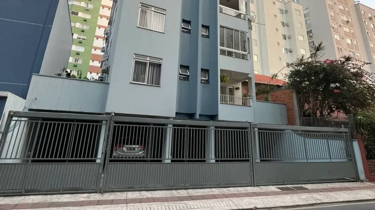 Apartamento no Edifício Serrano com 3 dormitórios em Balneário Camboriú — foto 12