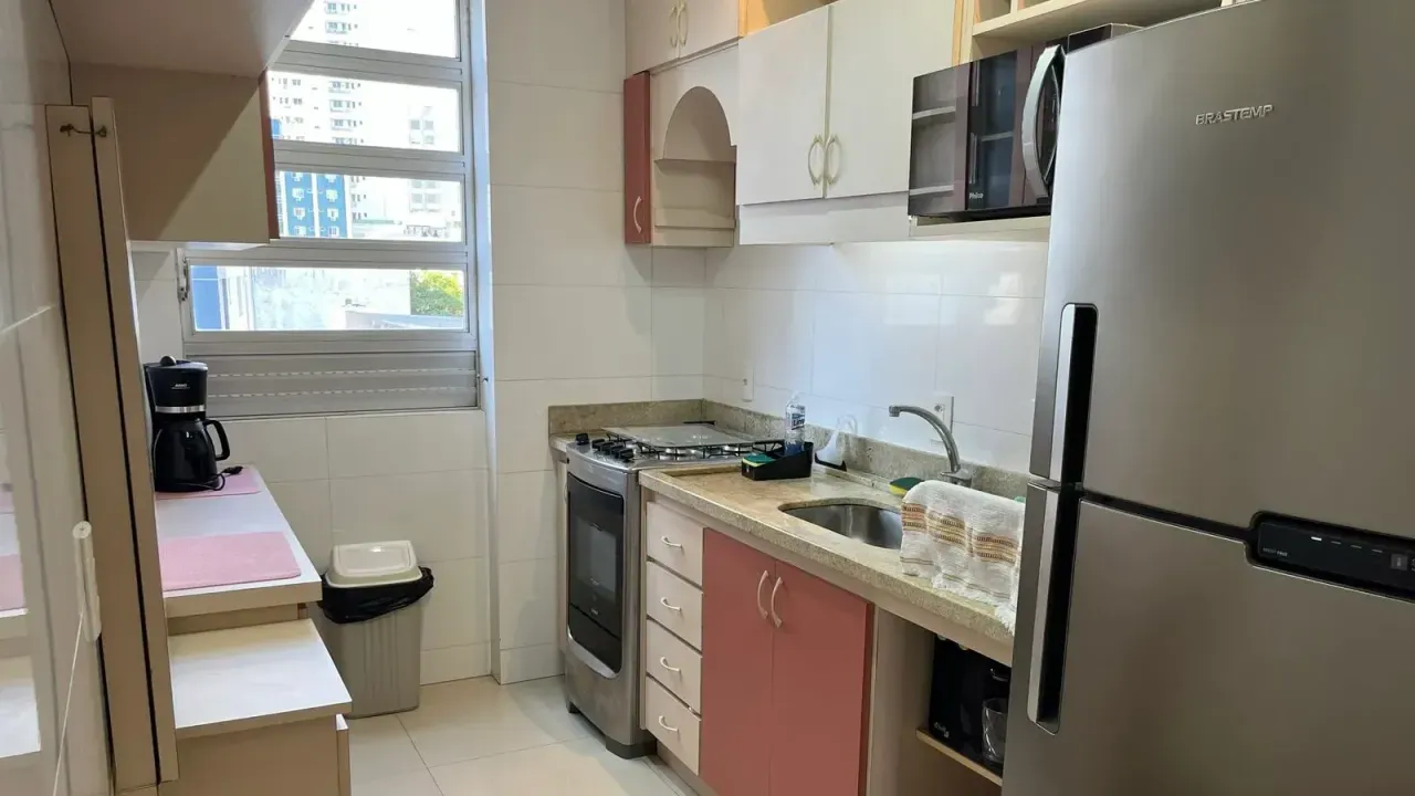 Apartamento no Edifício Serrano com 3 dormitórios em Balneário Camboriú — foto 2