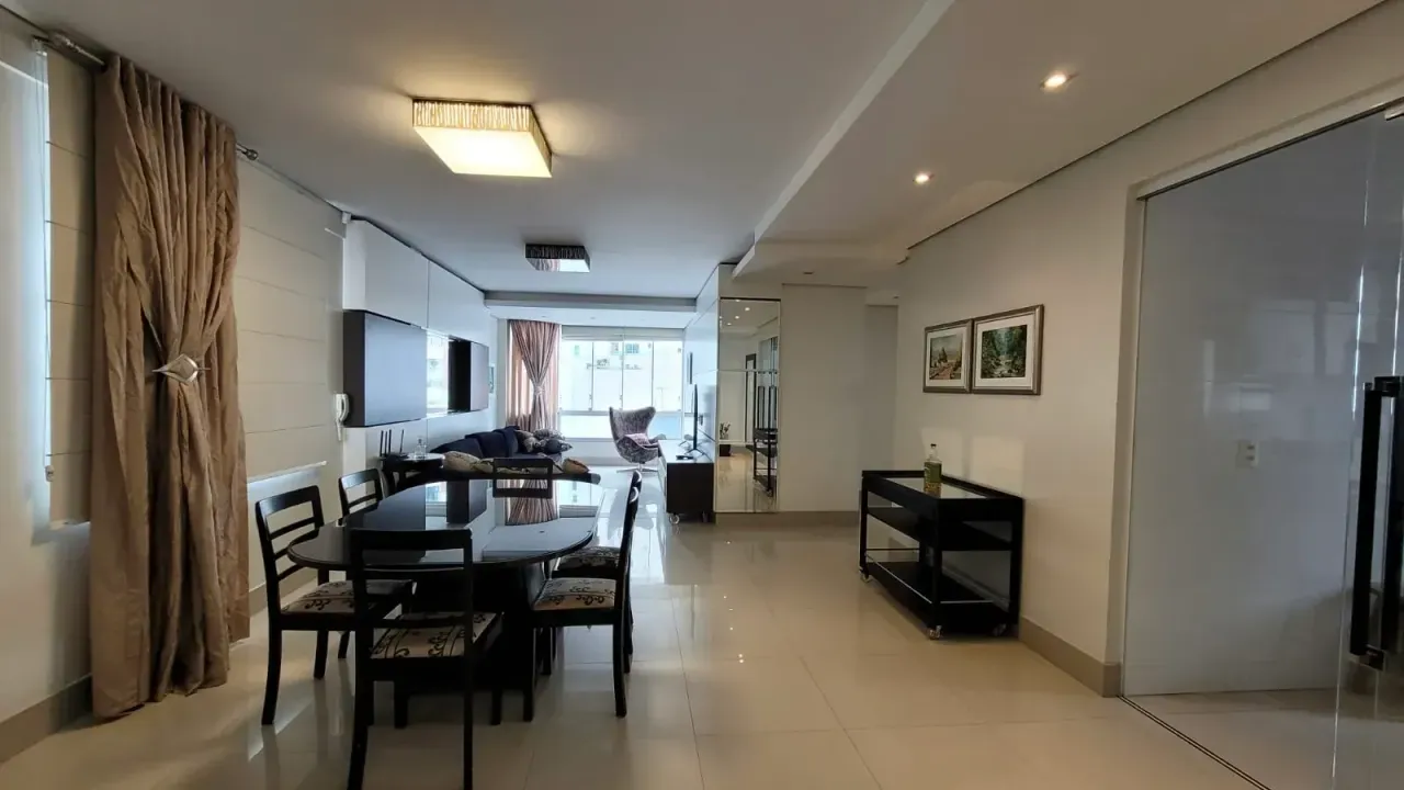 Apartamento no Edifício Serrano com 3 dormitórios em Balneário Camboriú — foto 17