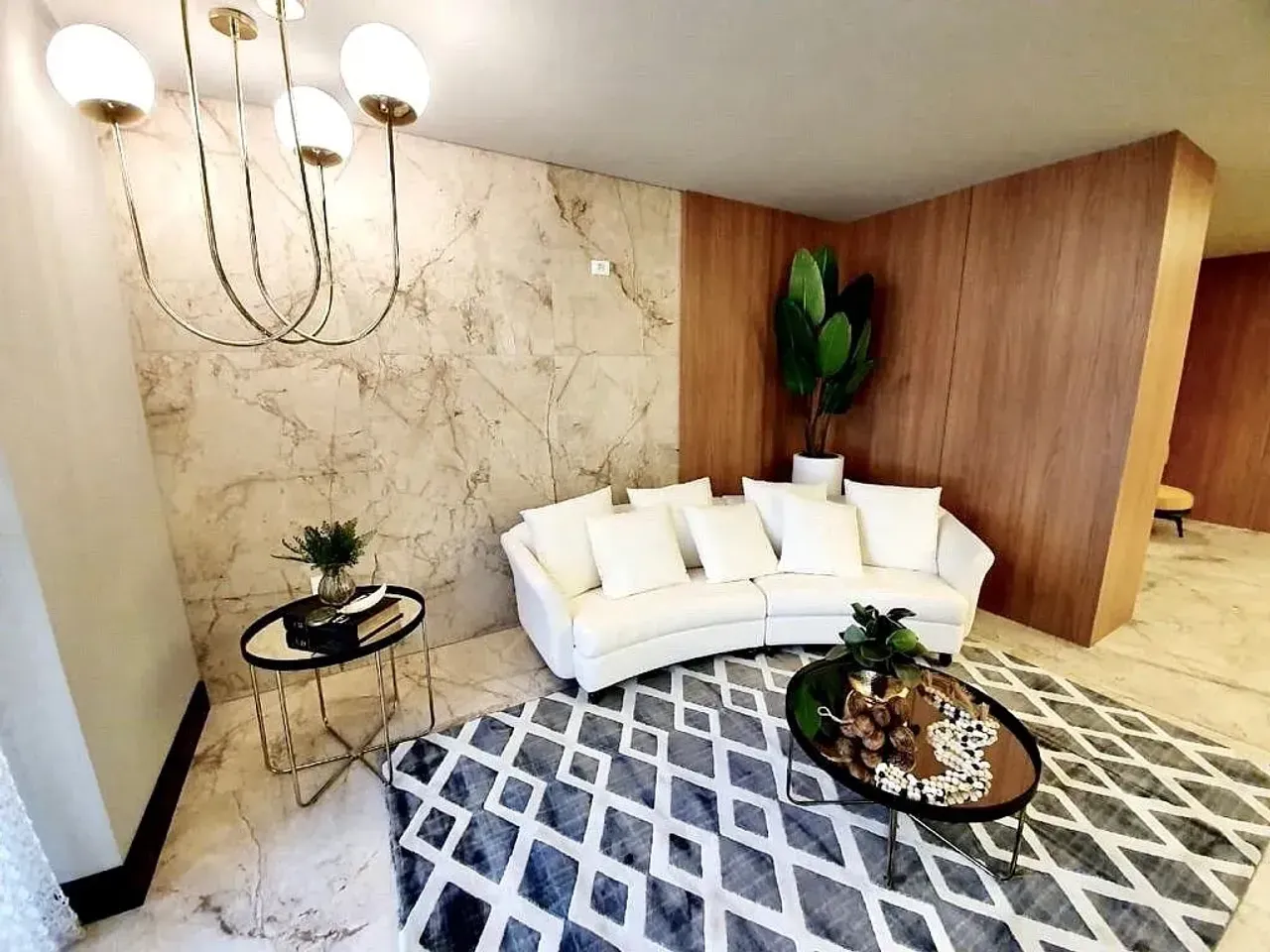 Apartamento no Edifício Biarritz Residence com 3 suítes em Balneário Camboriú — foto 17
