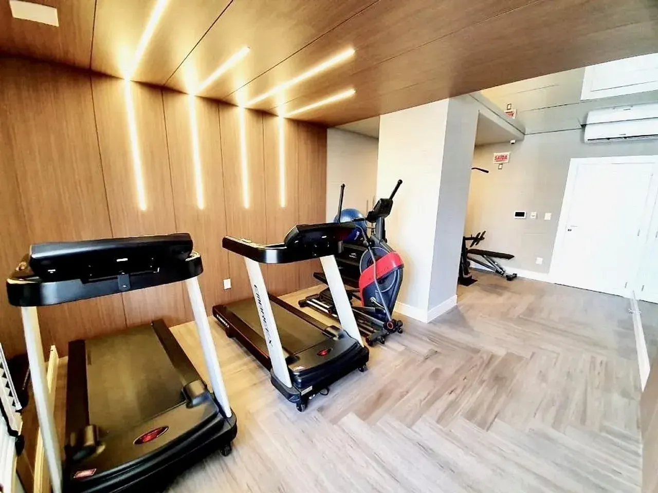 Apartamento no Edifício Biarritz Residence com 3 suítes em Balneário Camboriú — foto 14