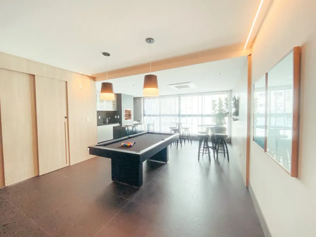 Apartamento Agatha Crhistie com 3 Suítes em Balneário Camboriú — foto 15