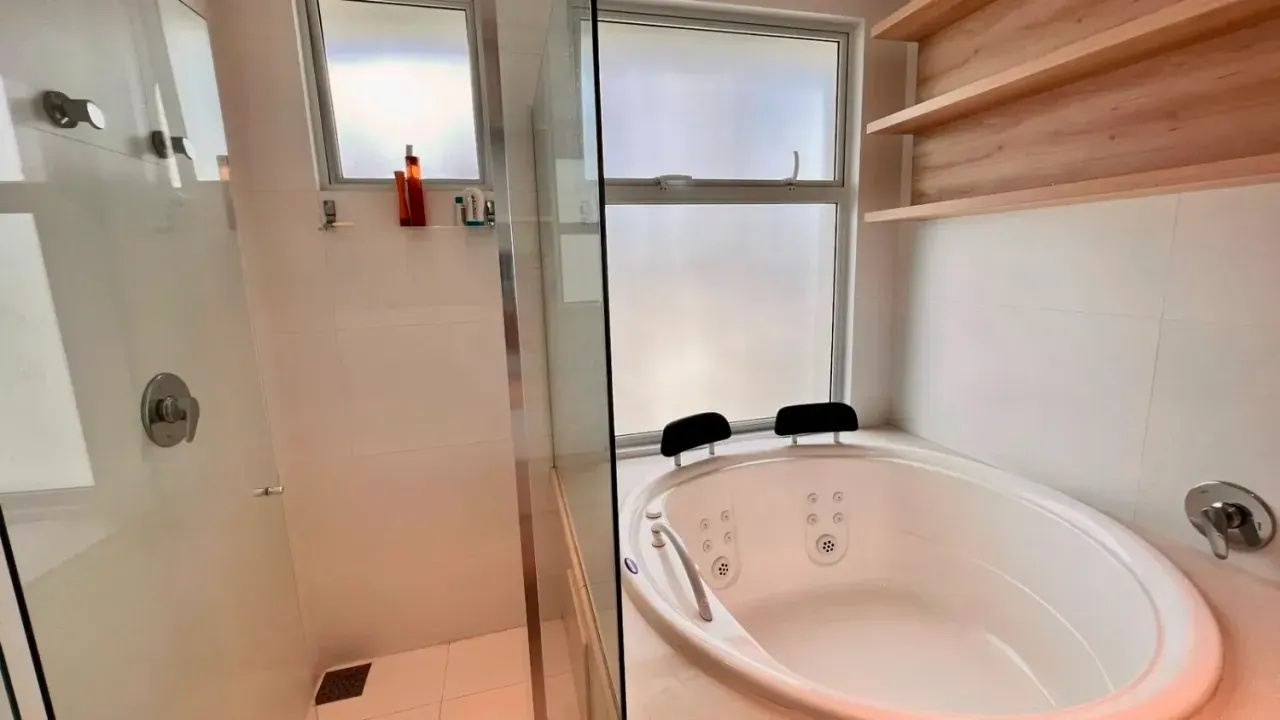 Apartamento no Edificio Solar Gonçalves com 2 suítes em Balneário Camboriú — foto 17