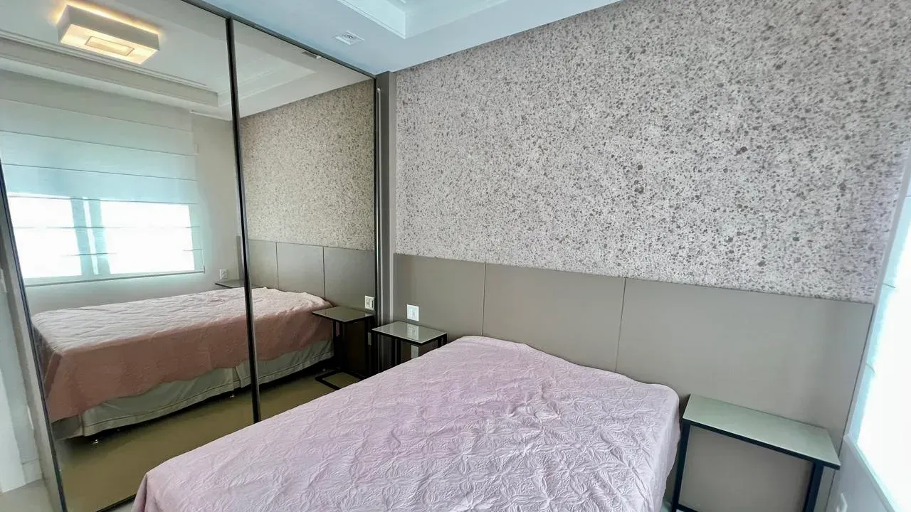 Apartamento no Edificio Solar Gonçalves com 2 suítes em Balneário Camboriú — foto 19