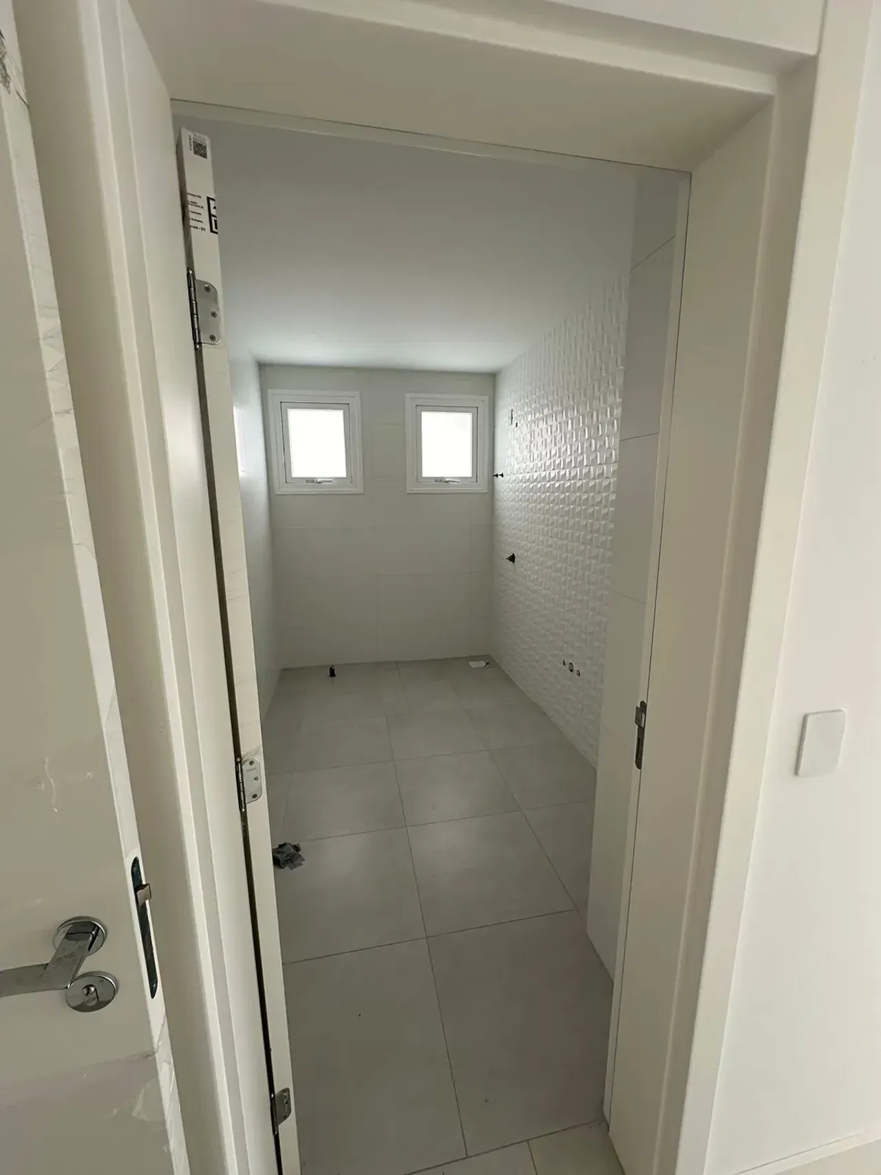 Apartamento no Edifício Camboas com 3 suítes em Balneário Camboriú — foto 27