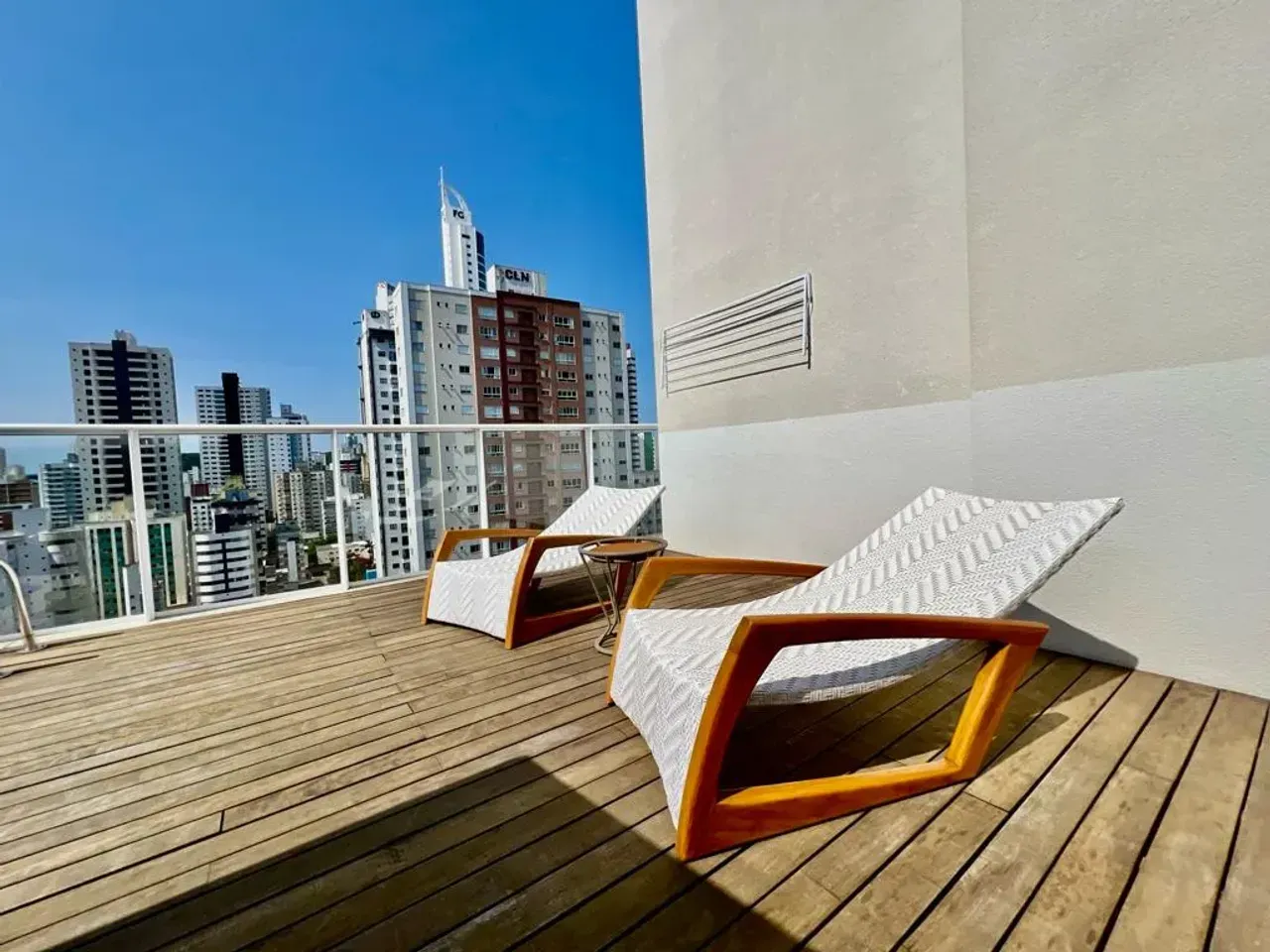 Cobertura Duplex com 4 suítes e 3 vagas de garagem no Centro de Balneário Camboriú — foto 11