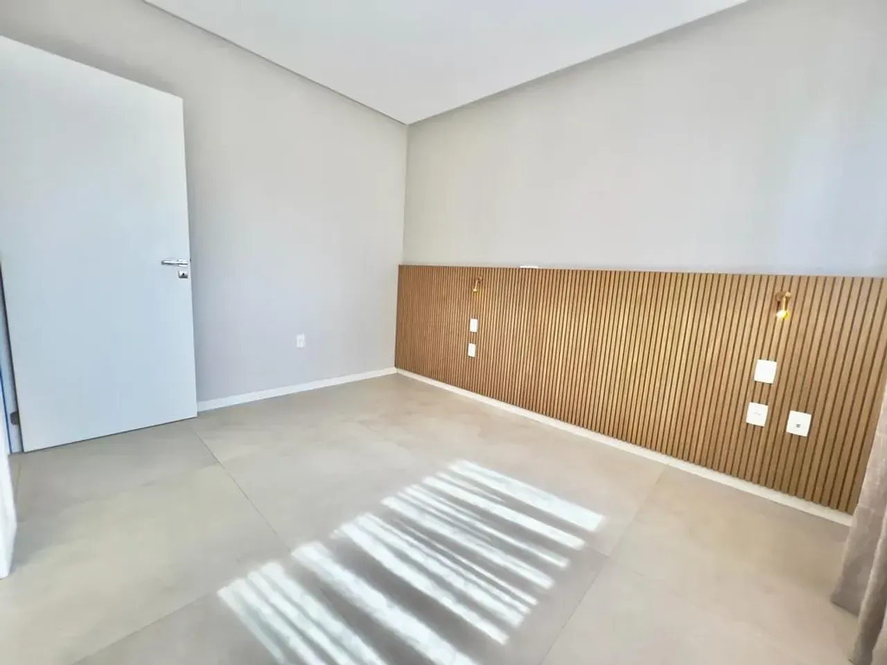 Cobertura Duplex com 4 suítes e 3 vagas de garagem no Centro de Balneário Camboriú — foto 17