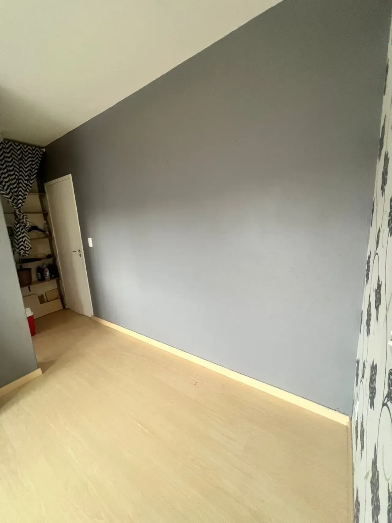 Apartamento com 2 dormitórios e 1 vaga de garagem no Centro de Balneário Camboriú