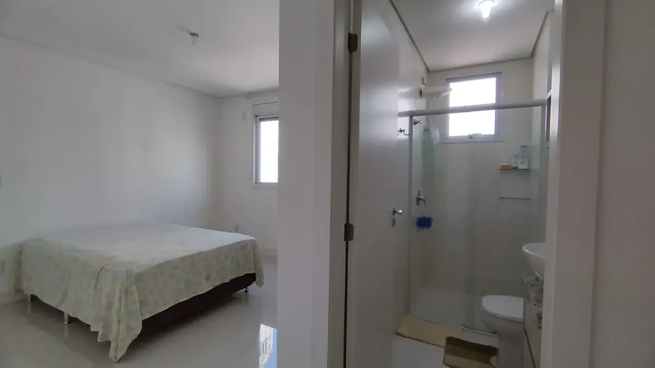Apartamento no Edifício Maison San Lorenzo com 3 suítes em Balneário Camboriú — foto 4
