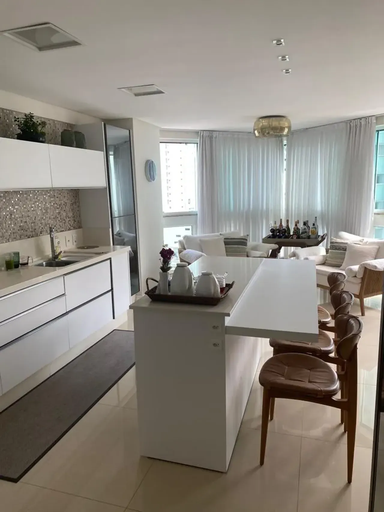 Apartamento no Edifício Calla Di Volpi com 3 suítes com Balneário Camboriú — foto 9
