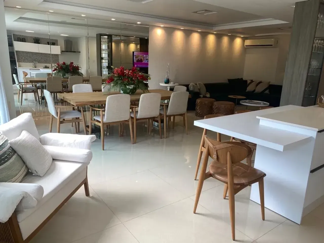 Apartamento no Edifício Calla Di Volpi com 3 suítes com Balneário Camboriú — foto 14