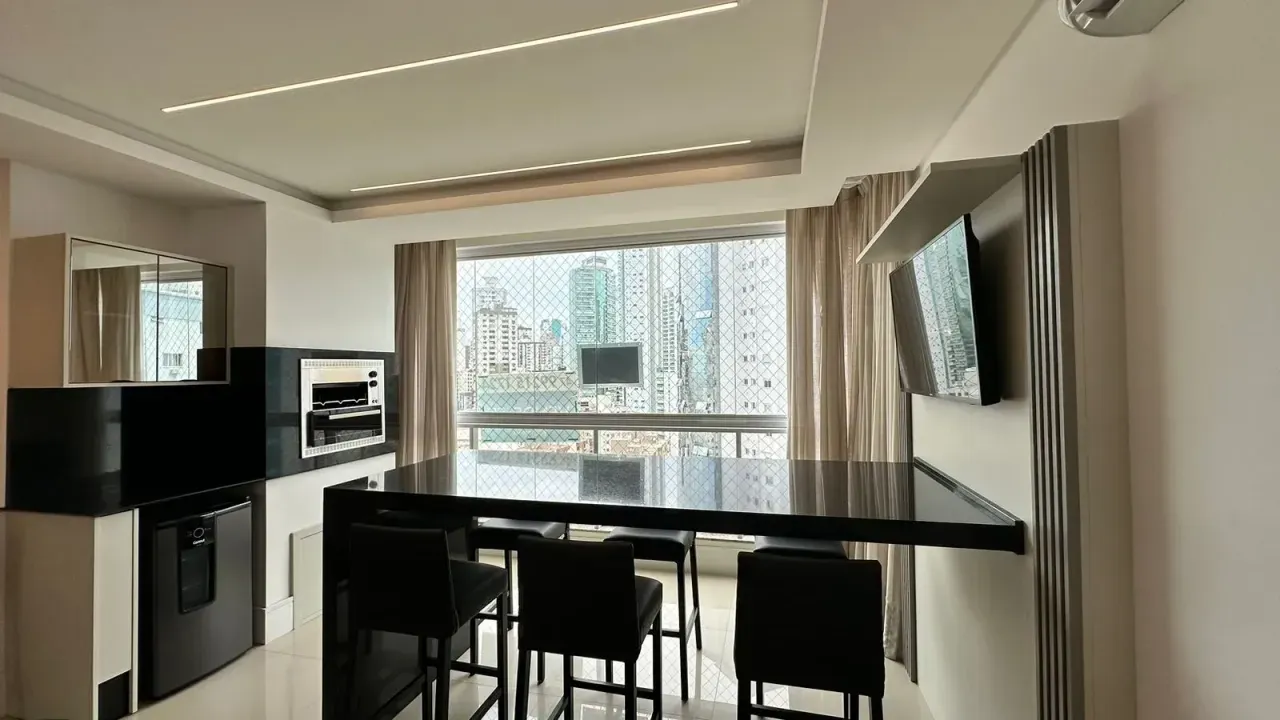 Apartamento no Edifício San Carlo Residence com 3 suítes em Balneário Camboriú — foto 3