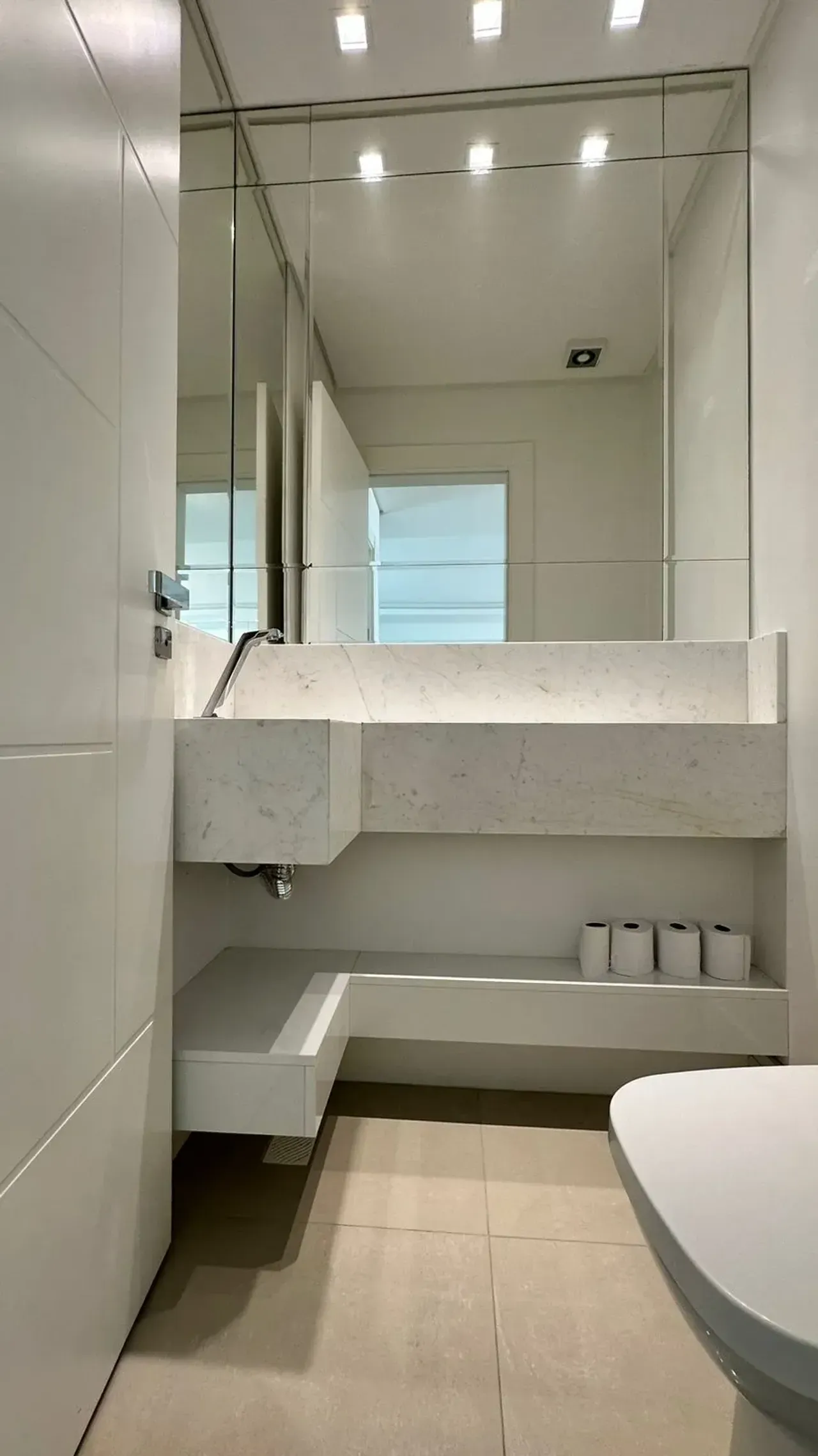 Apartamento no Edifício San Carlo Residence com 3 suítes em Balneário Camboriú — foto 13